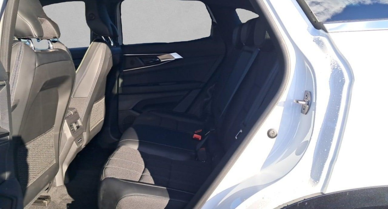 Renault AUSTRAL E-Tech hybrid 200 Iconic 11