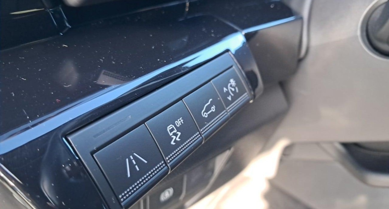 Renault AUSTRAL E-Tech hybrid 200 Iconic 15