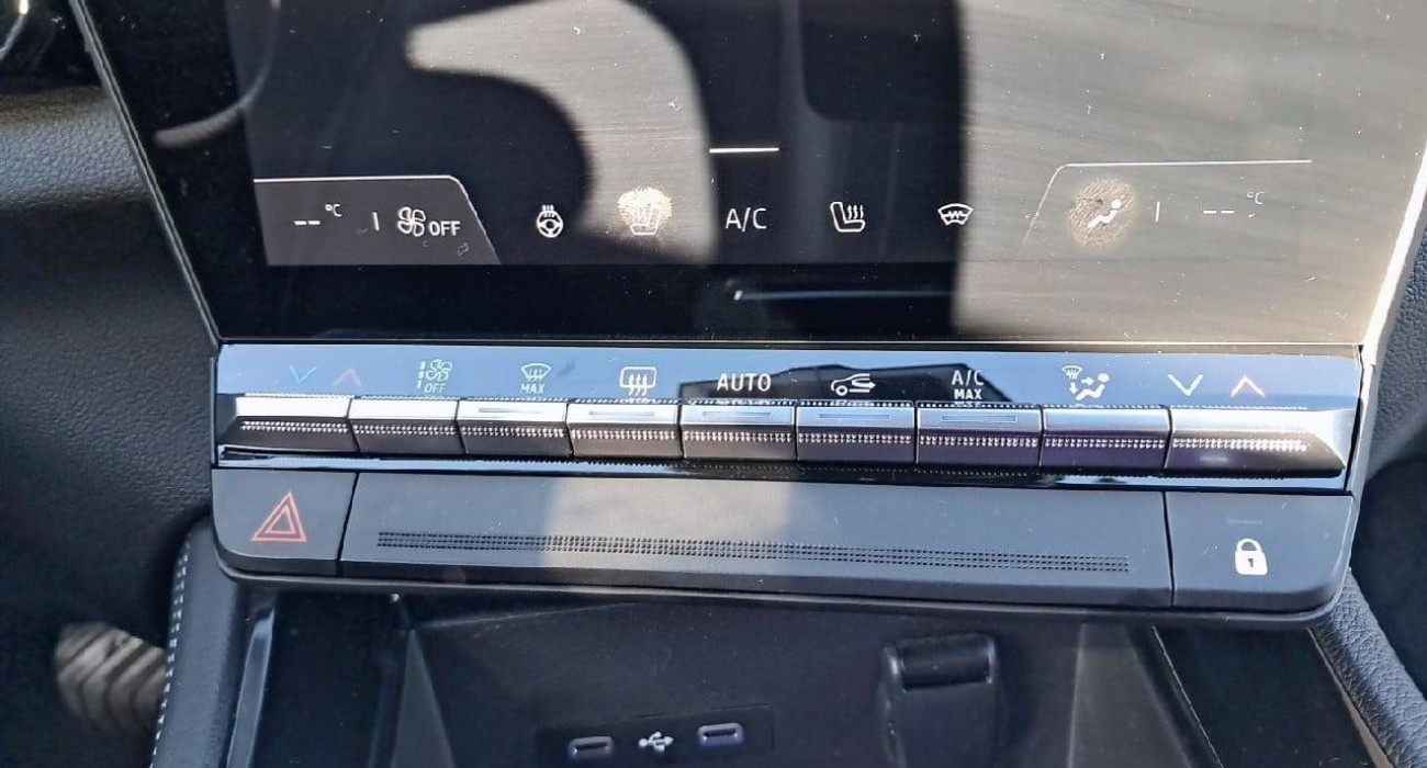 Renault AUSTRAL E-Tech hybrid 200 Iconic 7