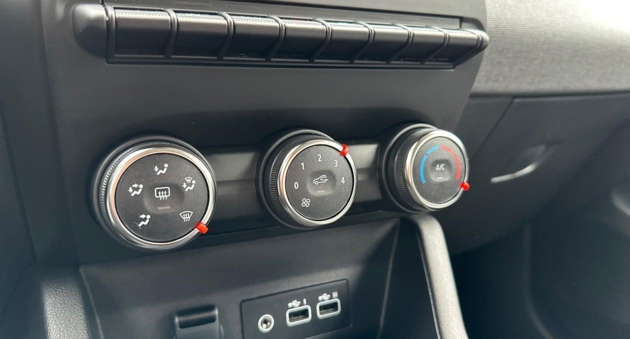 Renault CLIO Clio TCe 90 Evolution 7