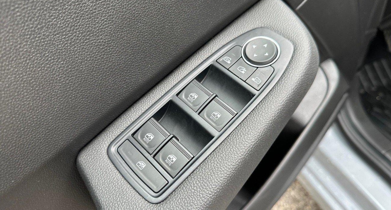 Renault CLIO Clio TCe 90 Evolution 9