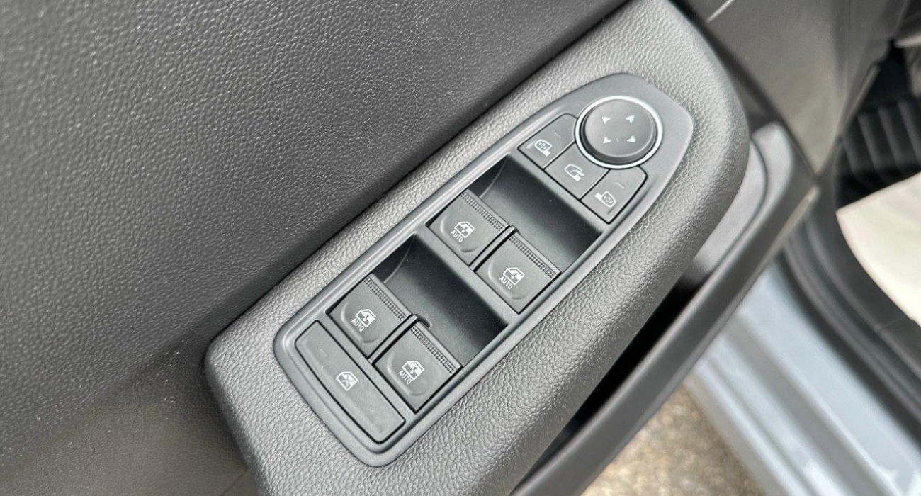 Renault CLIO Clio TCe 90 Evolution 9