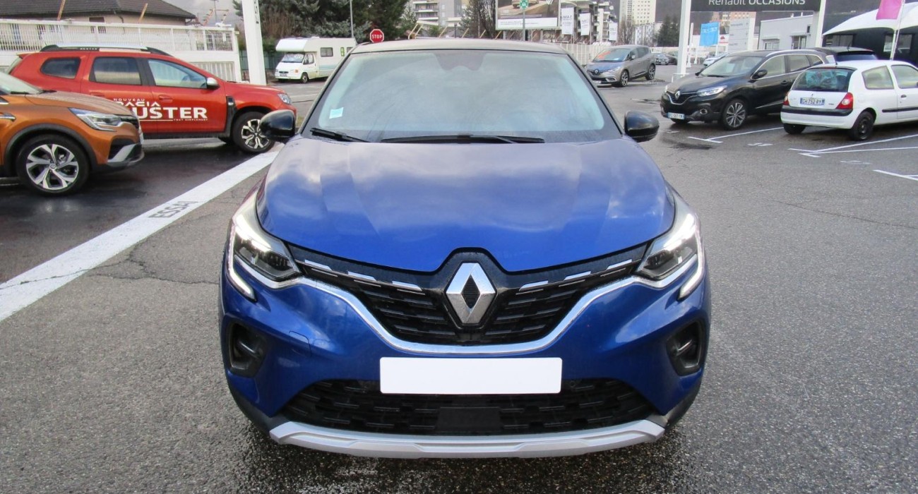 Renault CAPTUR Intens TCe 90 11