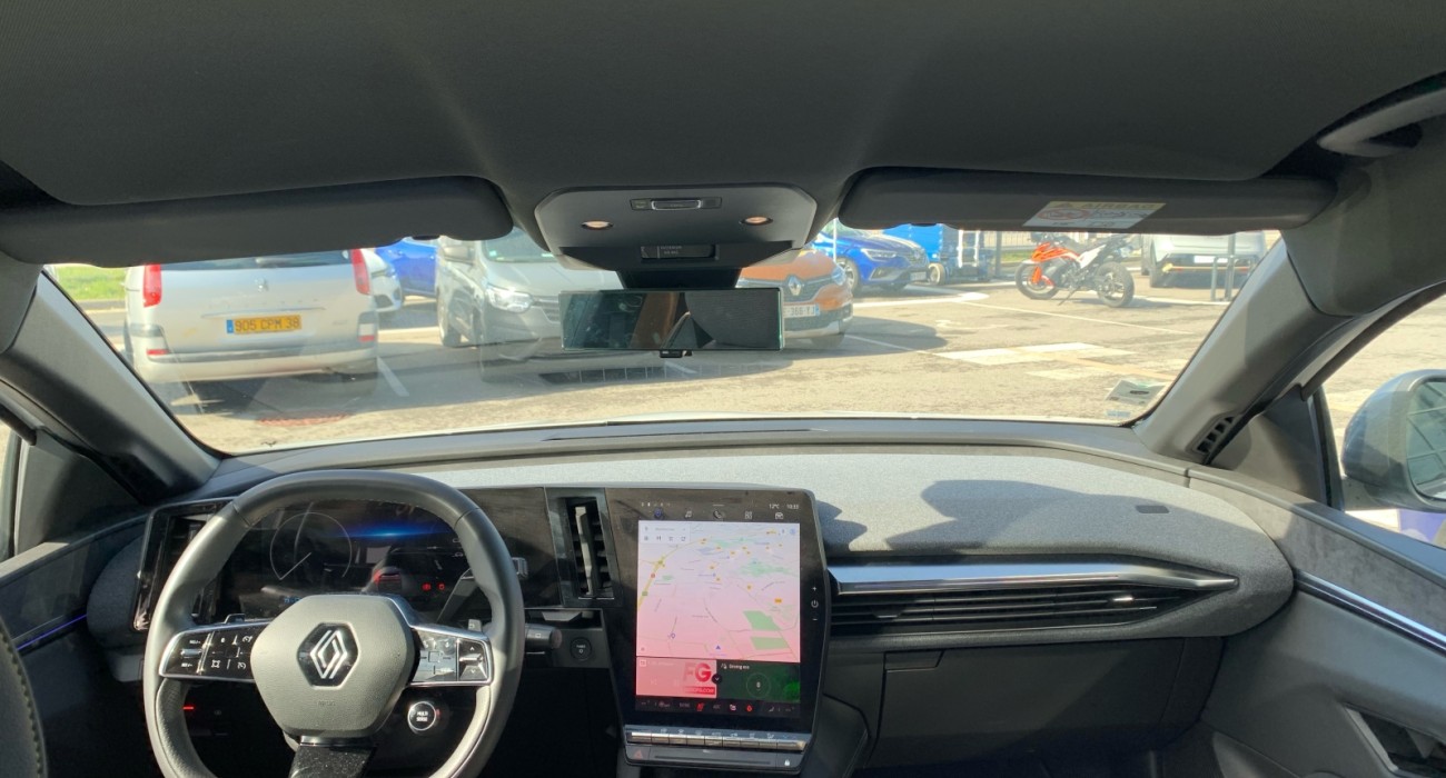Renault MEGANE techno EV60 220ch optimum charge 4