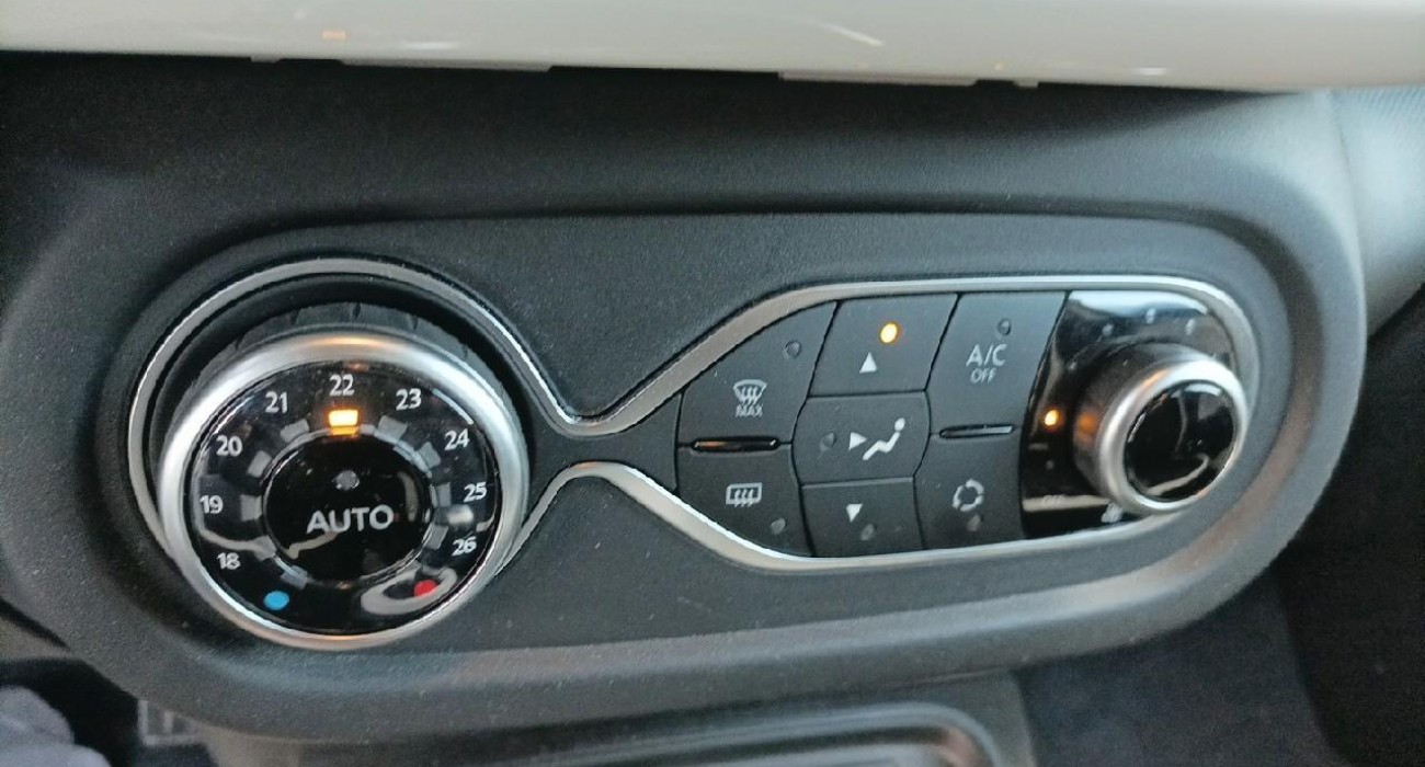 Renault TWINGO Twingo III E-Tech Techno 7