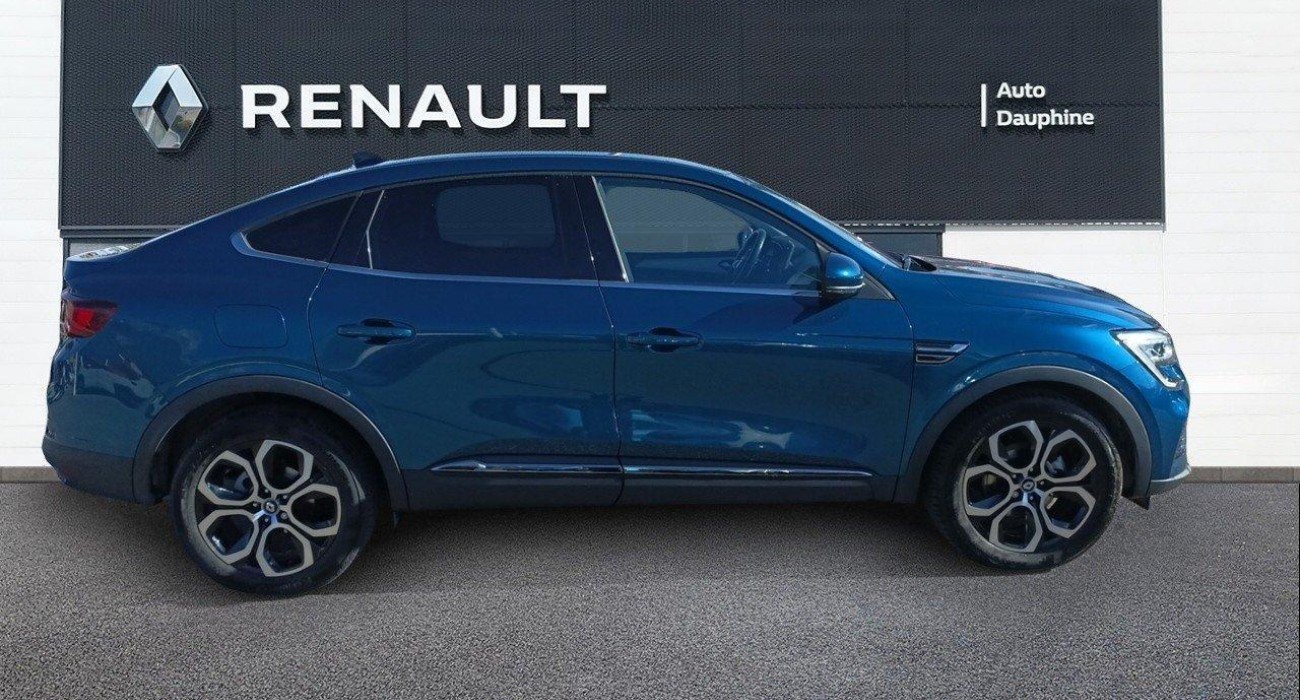 Renault ARKANA E-Tech 145 - 21B Intens 2