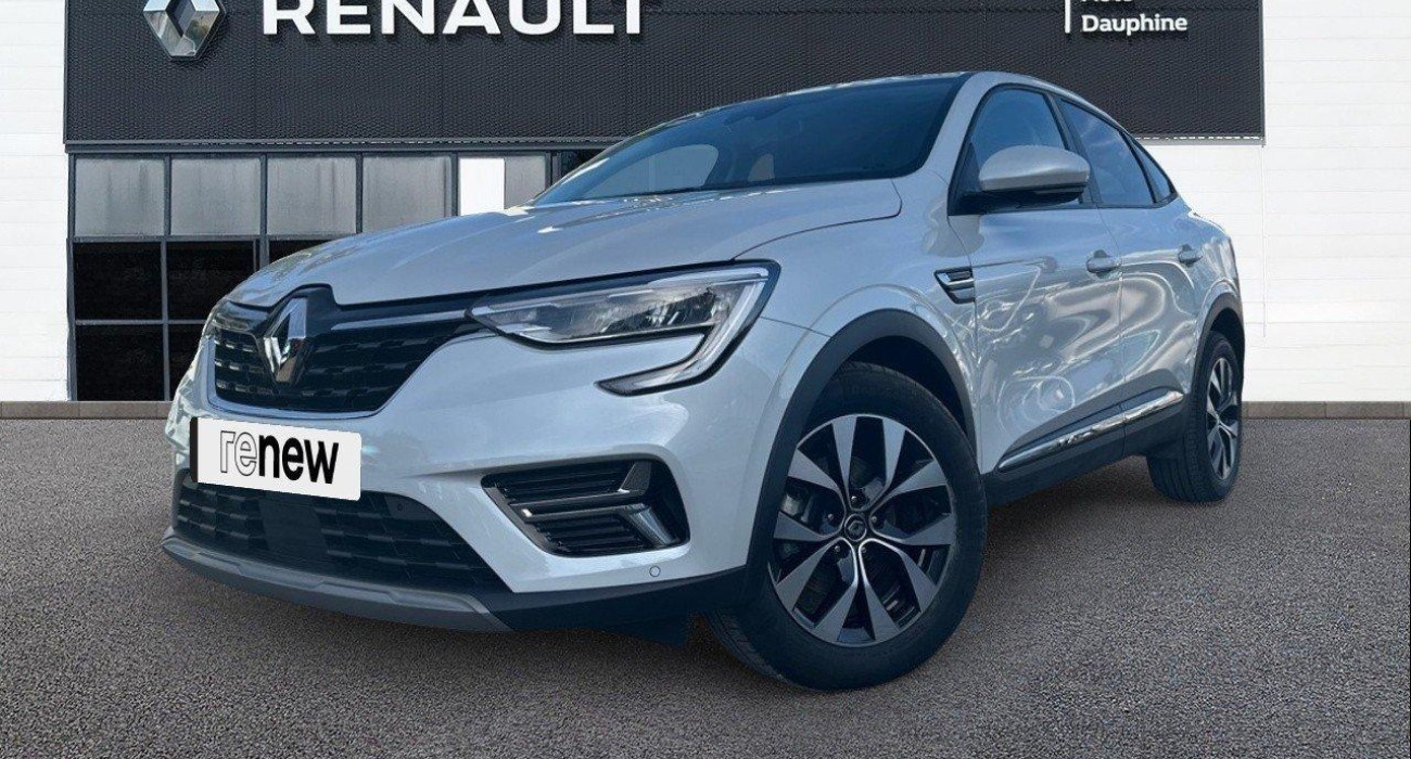 Renault ARKANA E-Tech 145 Business 1