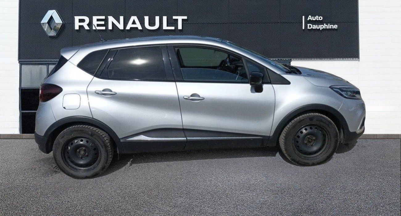Renault CAPTUR dCi 90 EDC Intens 2