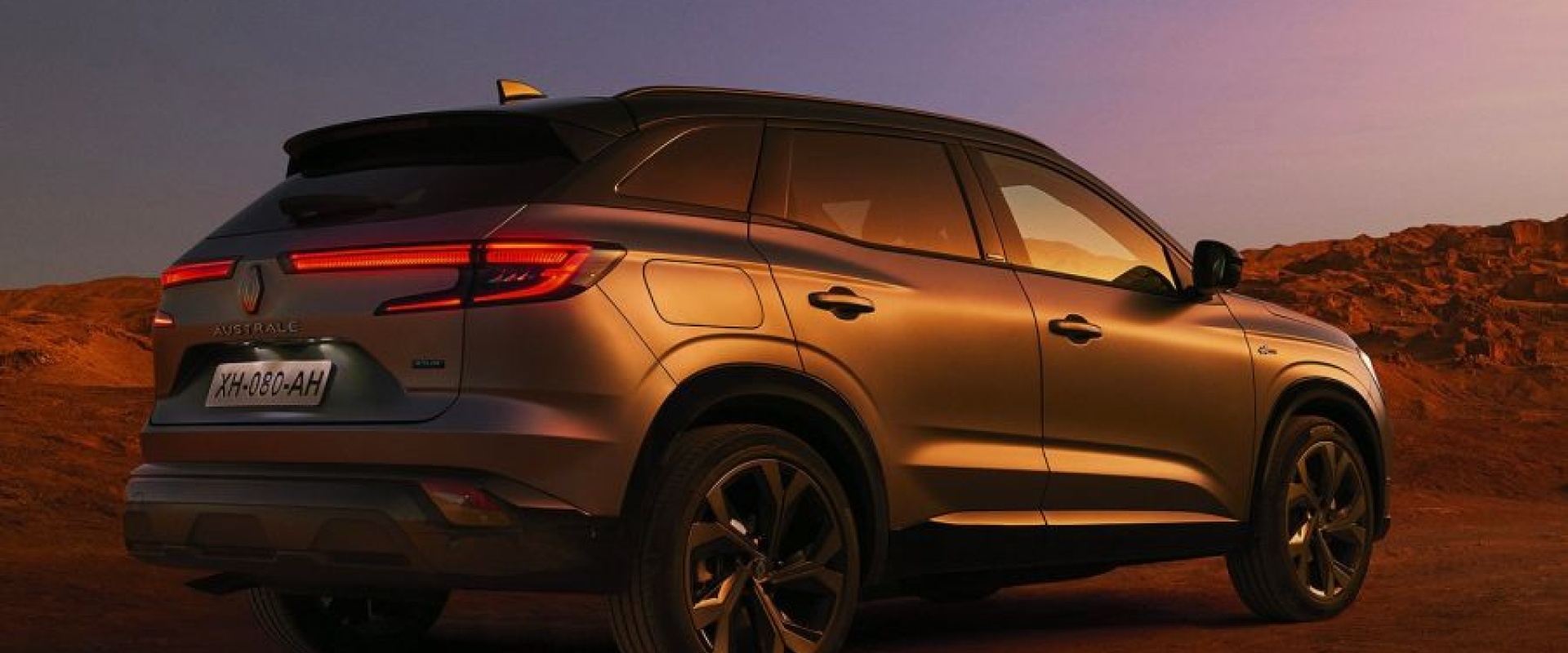 Voiture neuve Renault AUSTRAL dans vos concessions Auto Dauphiné